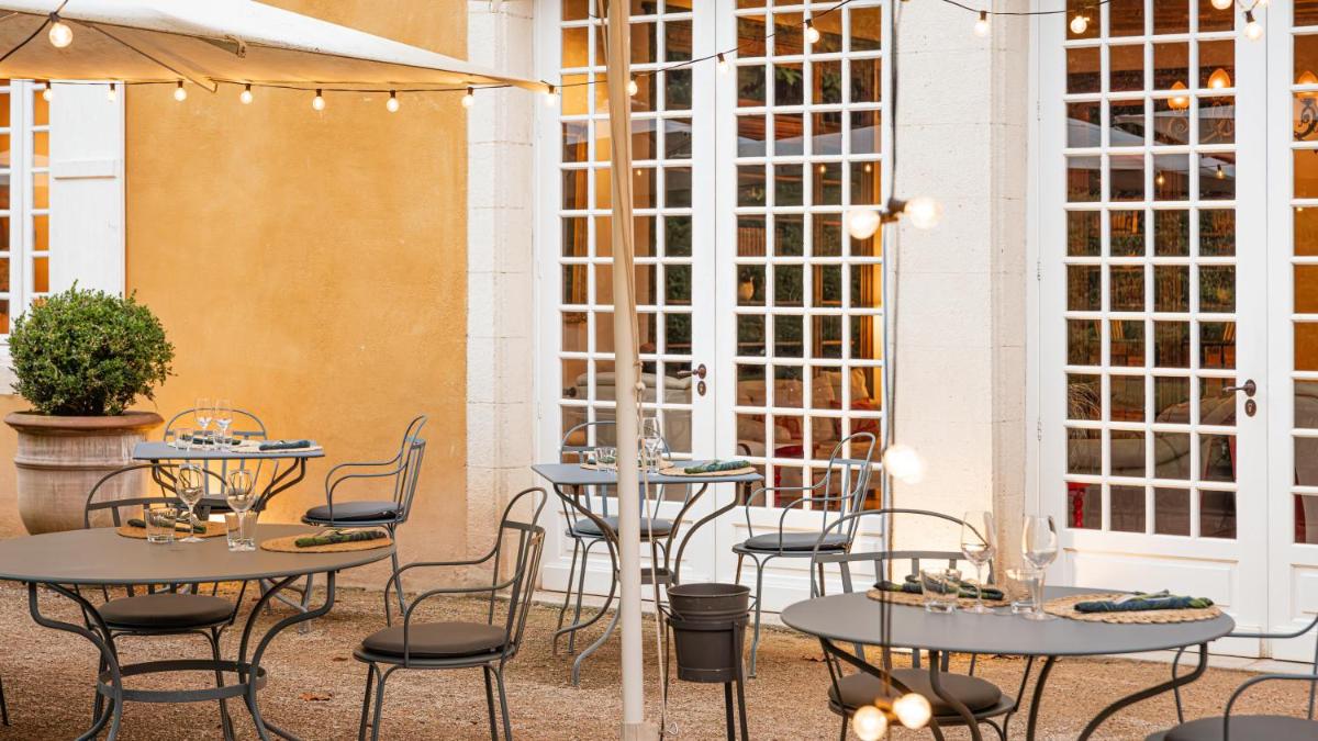 Restaurant ou autre lieu de restauration dans l'établissement La Bastide en Gascogne