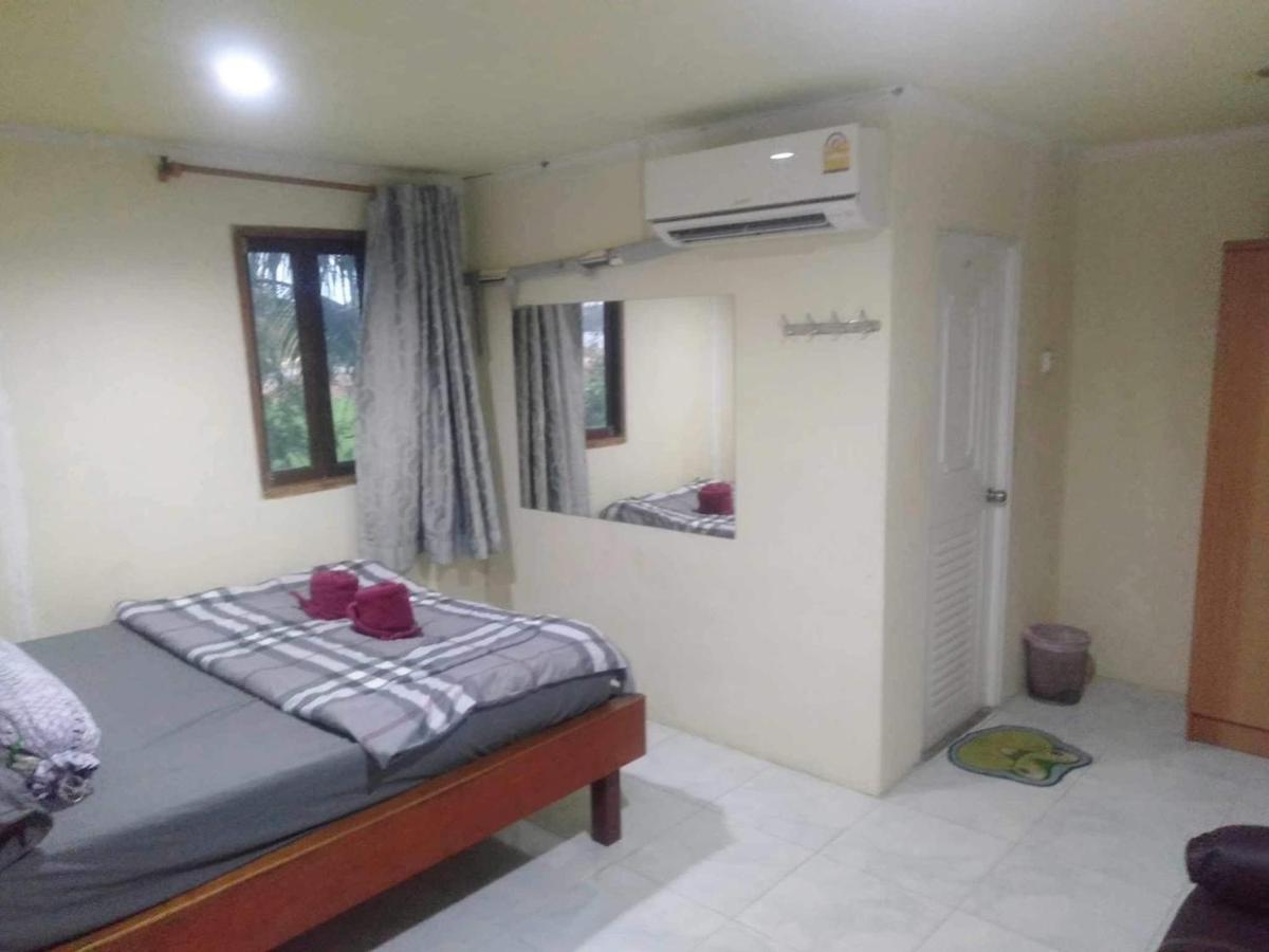 รีสอร์ท สุพรรณ - Housity