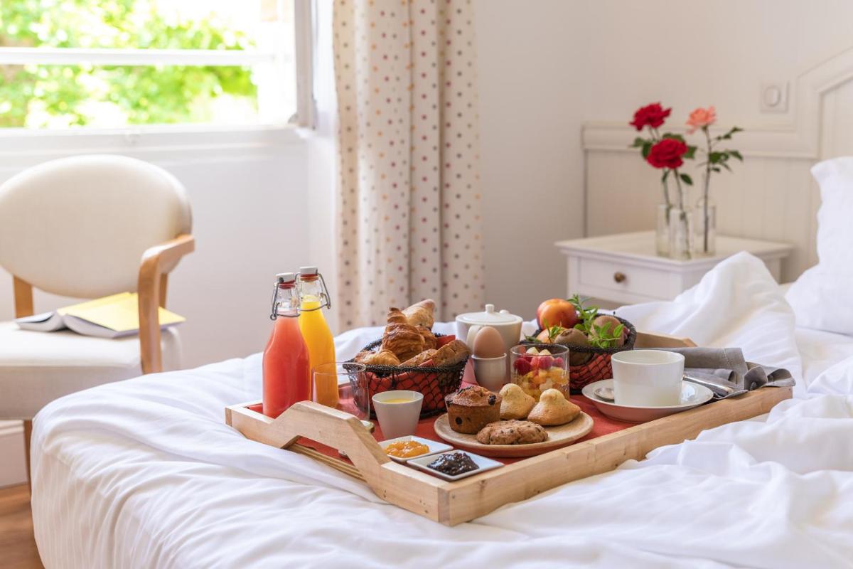 Nourriture dans l'hôtel ou à proximité