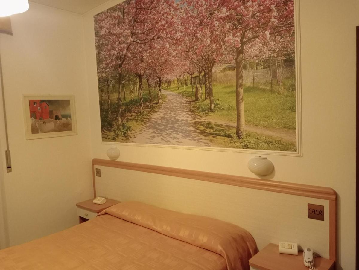 Hotel Rosa Meublé - Hizvo