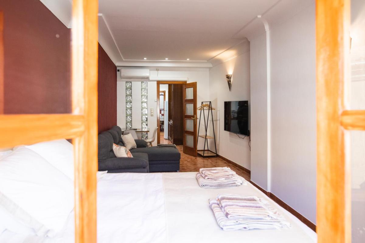 Alojamiento Yecla Centro by piso cerca Plaza Mayor - Housity