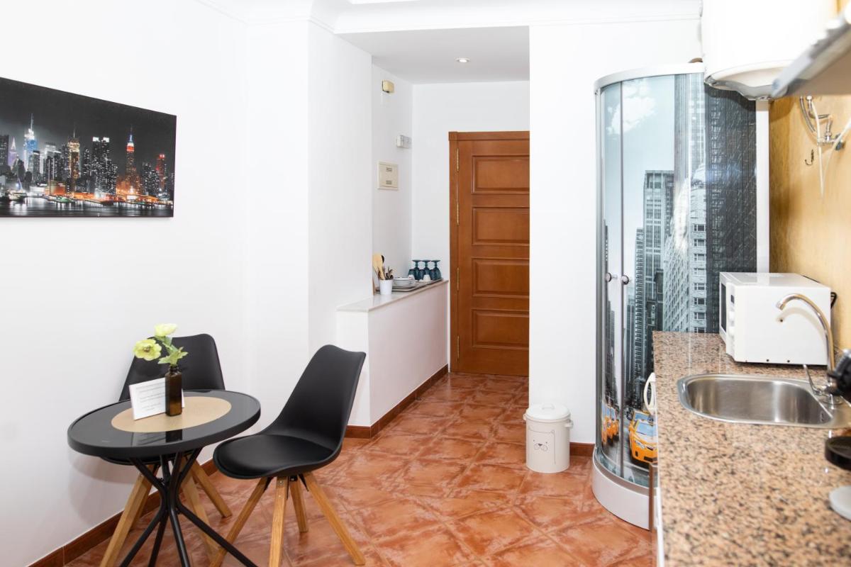 Alojamiento Yecla Centro by piso cerca Plaza Mayor - Housity