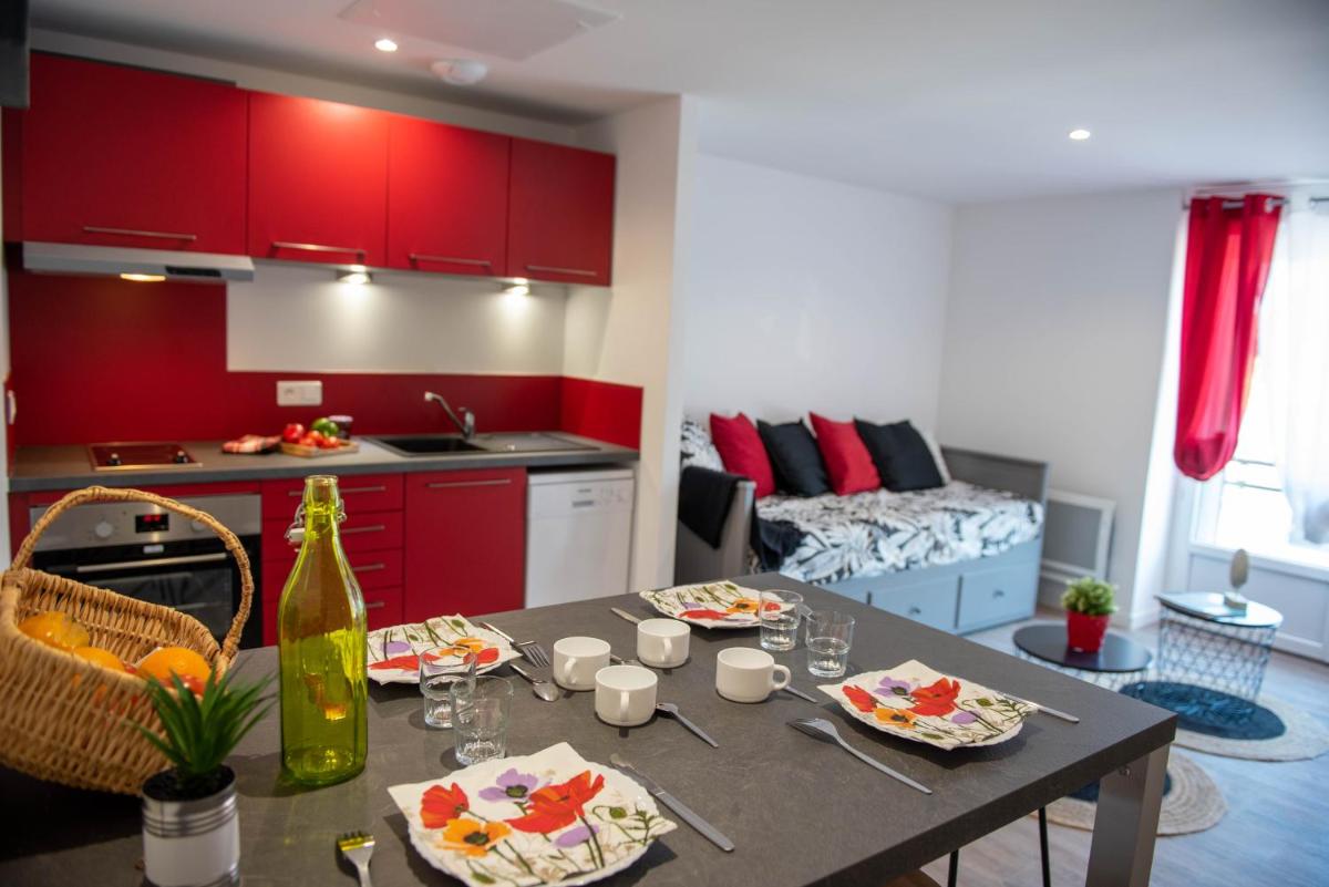 Cuisine ou kitchenette dans l'établissement Résidence Les Océanes