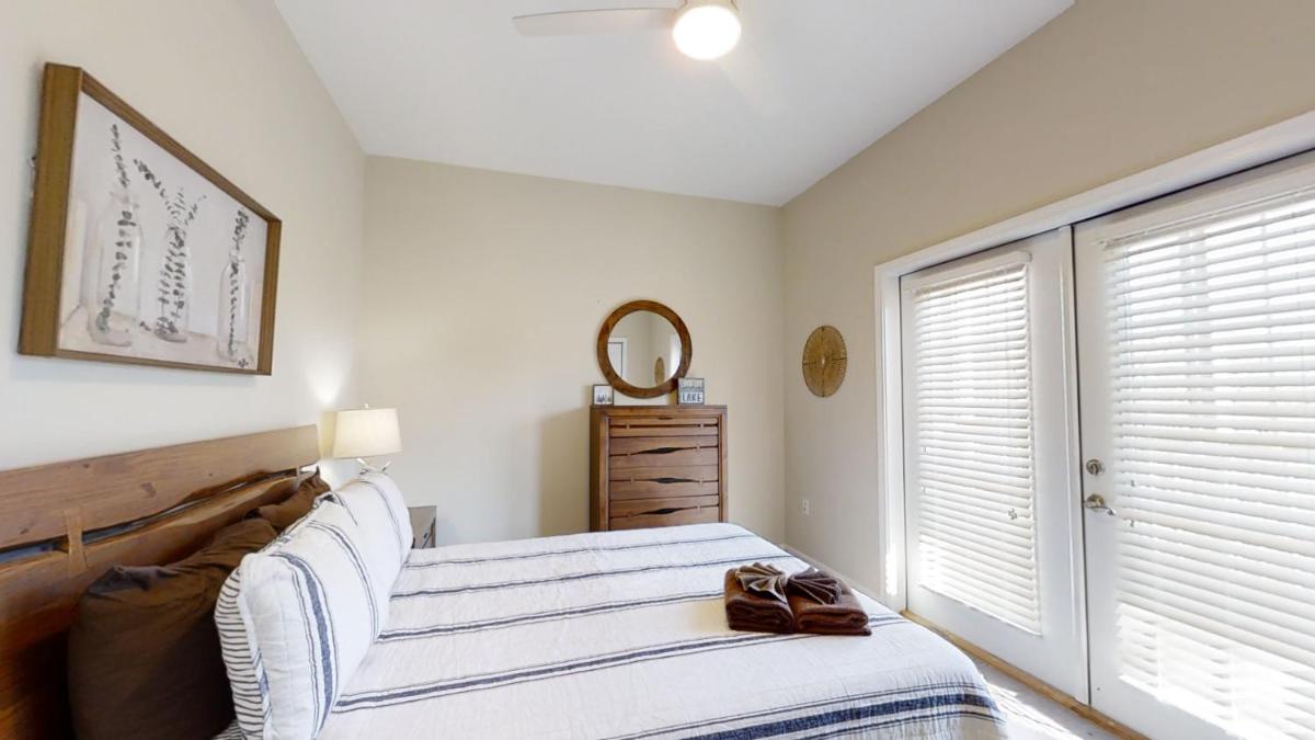 Above The Cove - Housity