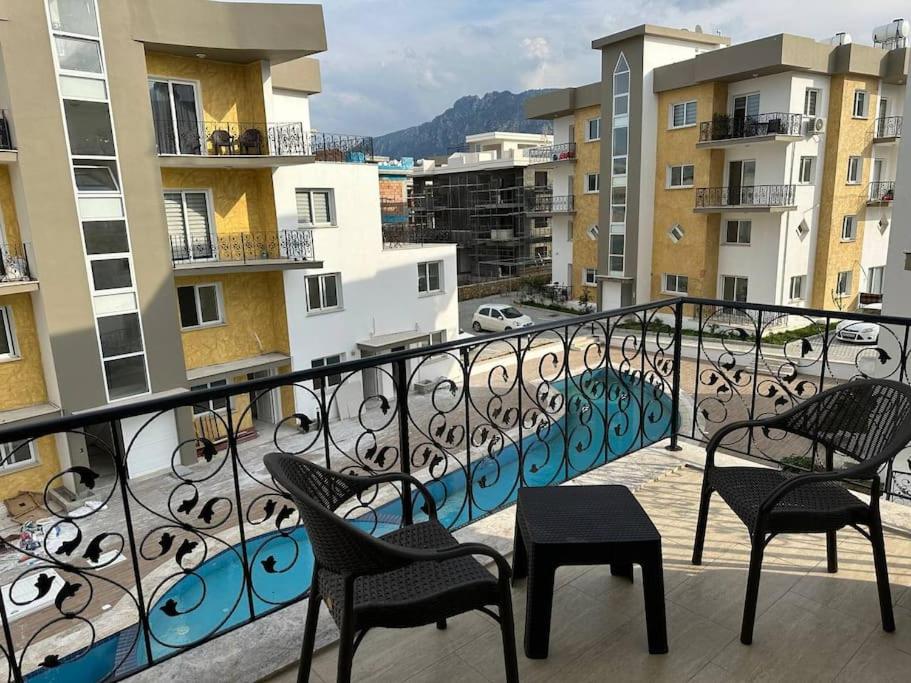 1+1 Melis Alsancak - Housity