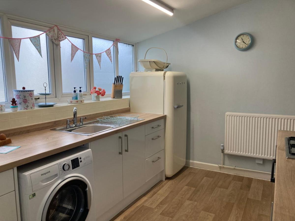 Adlington Cottage, Lancashire - Housity
