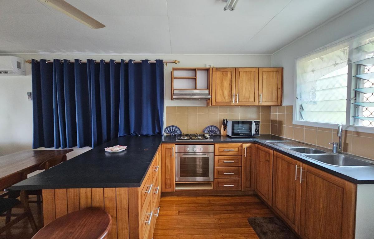 Sanalae Apartments - Housity