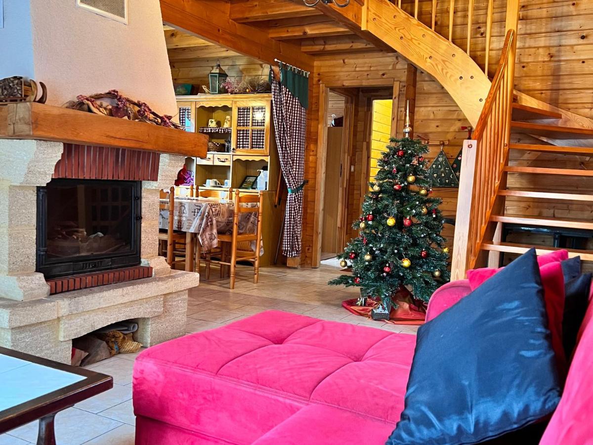Chalet confortable avec cheminée à Taintrux - FR-1-589-222 - Housity