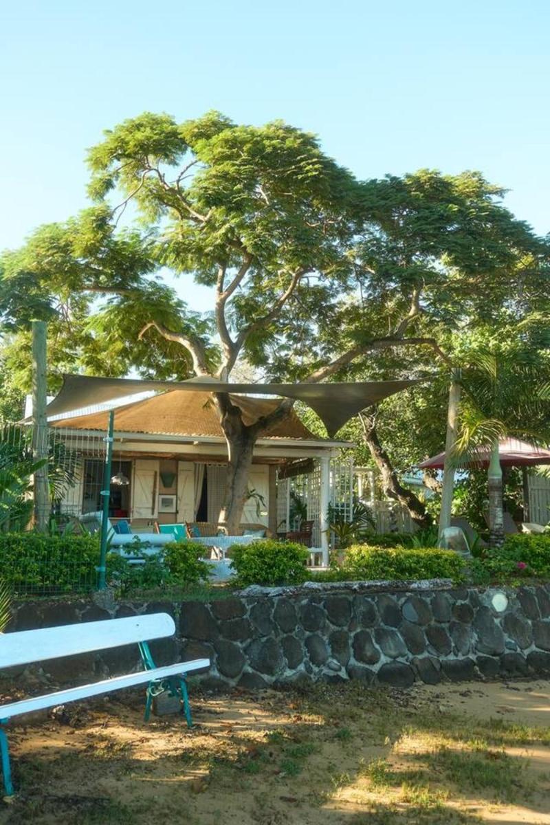 Charming house near Ilot Fortier with private pool - Housity