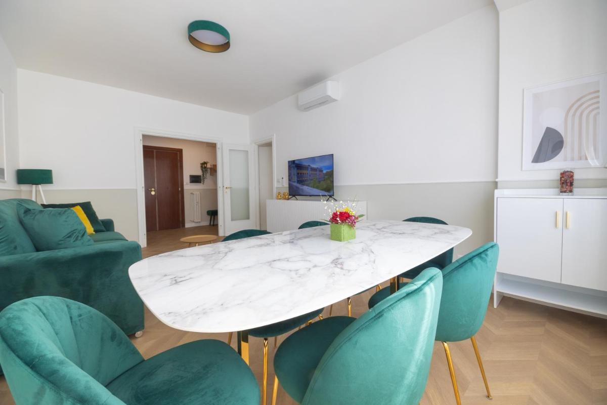 Vatican City Apartment - Housity
