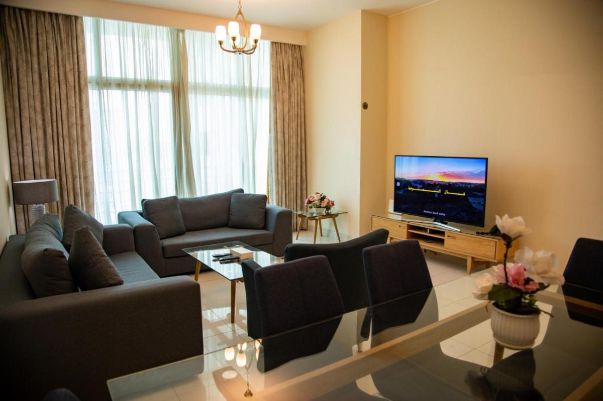 Ginger Luxury House - Housity