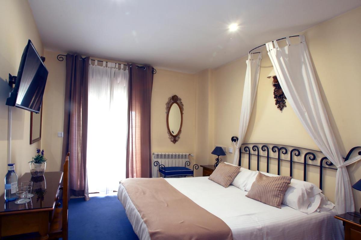 Hotel Arco San Vicente - Hizvo
