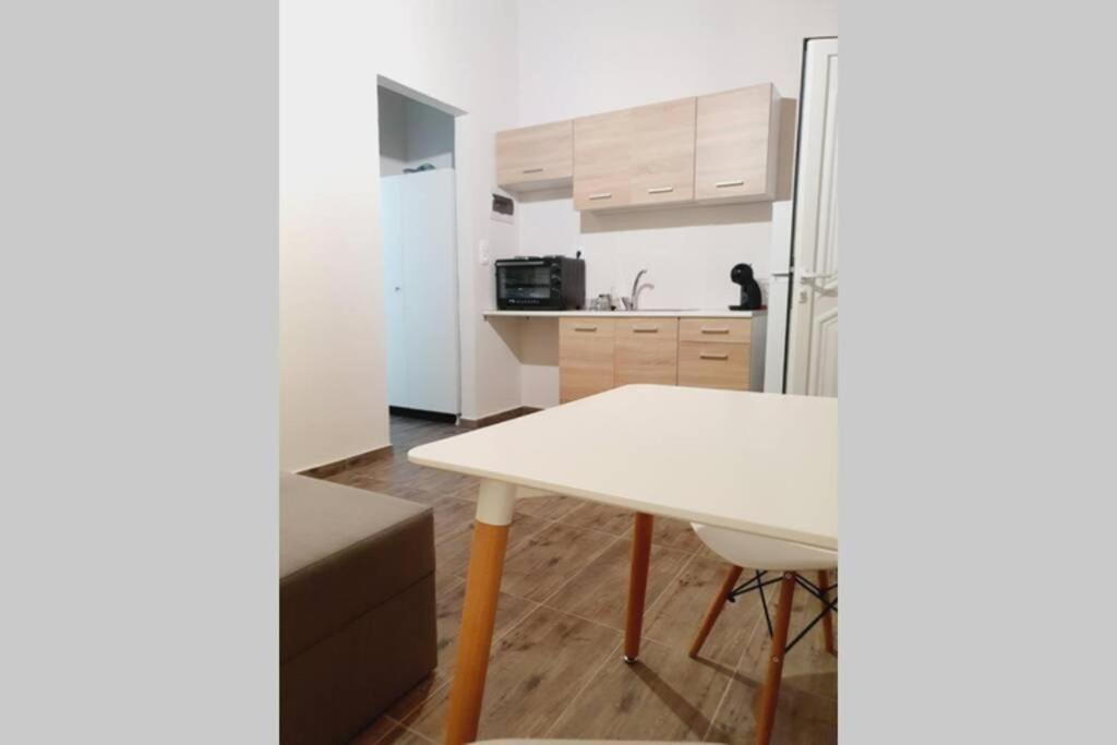V&E's Apartments - Housity