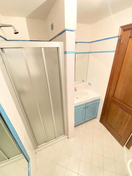 Capo Coda Cavallo vista mare - Housity