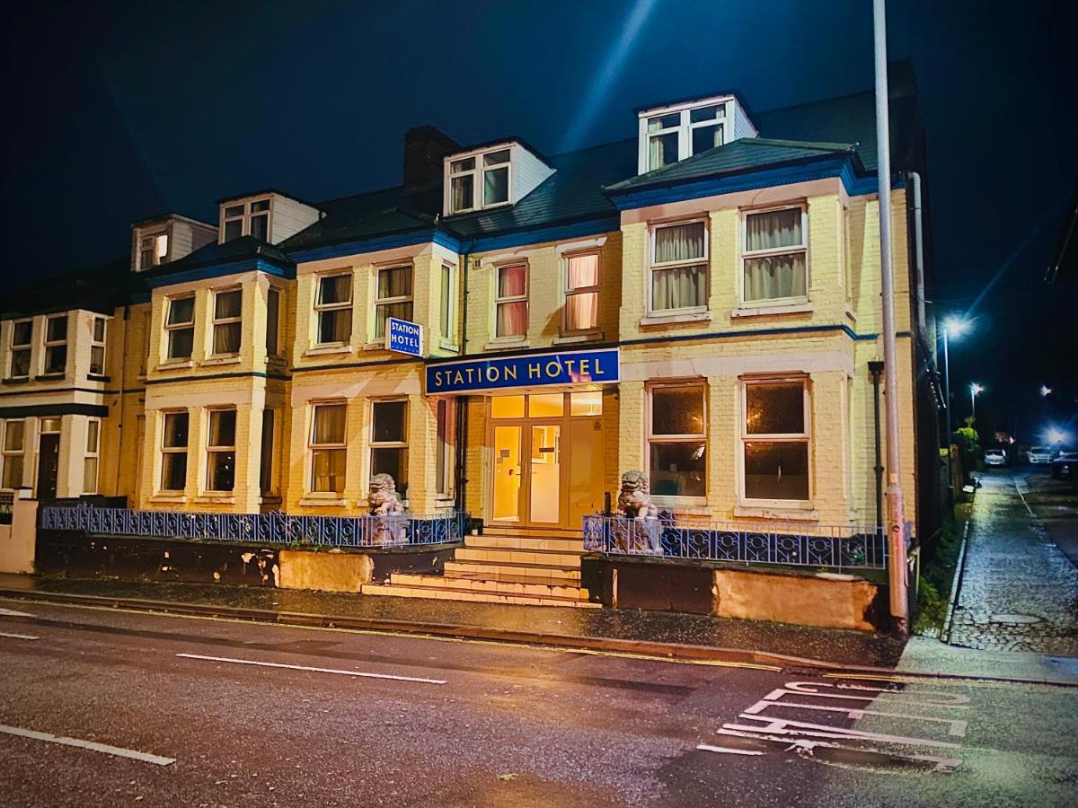 Train Station Hotel - Housity