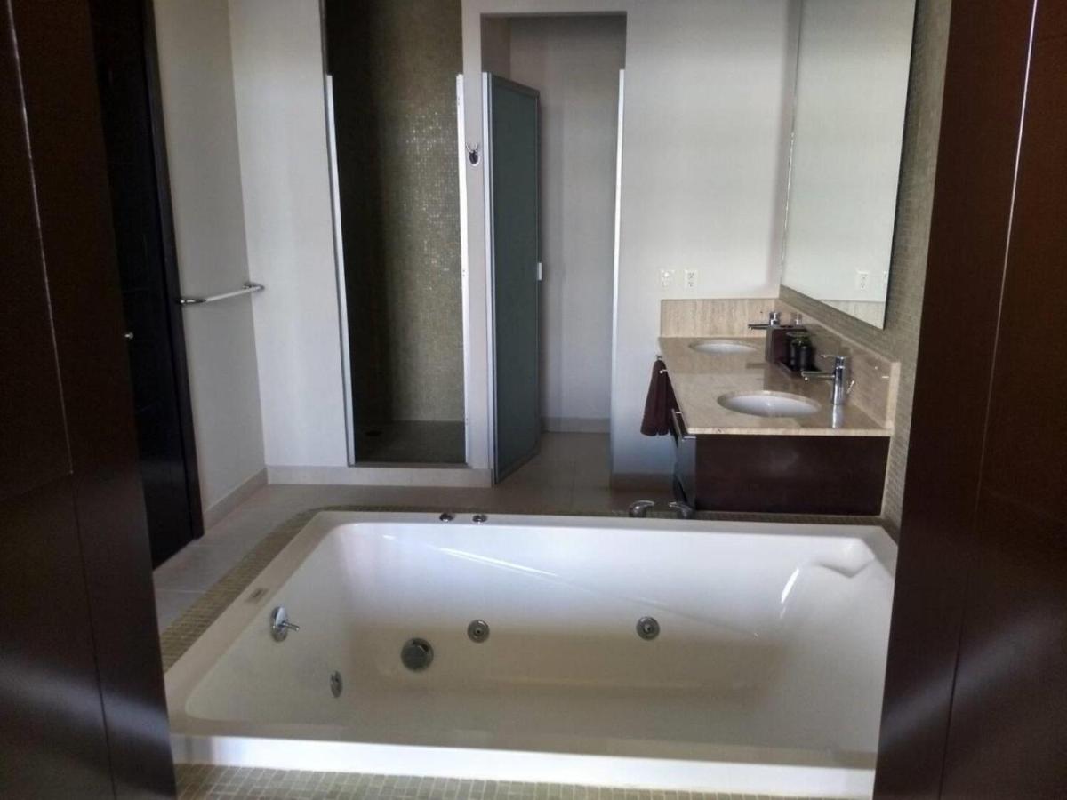 Casa Wixson At Mayan Lakes 3-304 - Housity