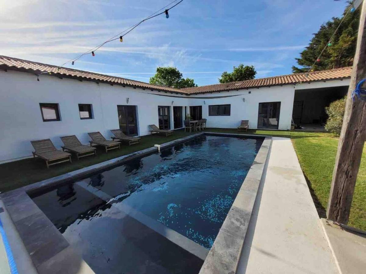 Maison de 3 chambres avec piscine privee terrasse et wifi a Sainte Marie de Re - Housity