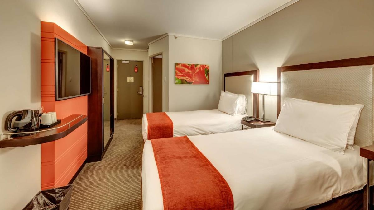 StayEasy Eastgate - Hizvo