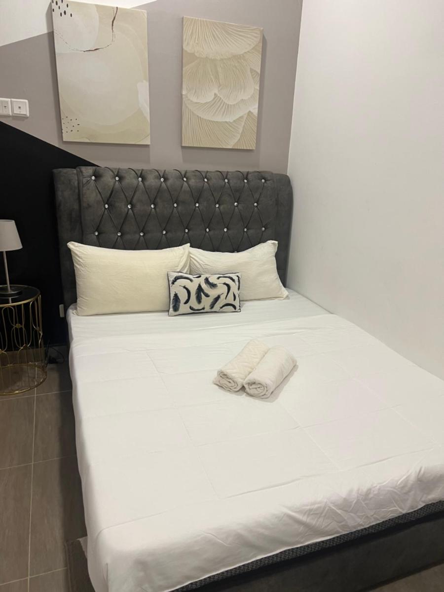 Rizz Residence Troika KB - Hizvo