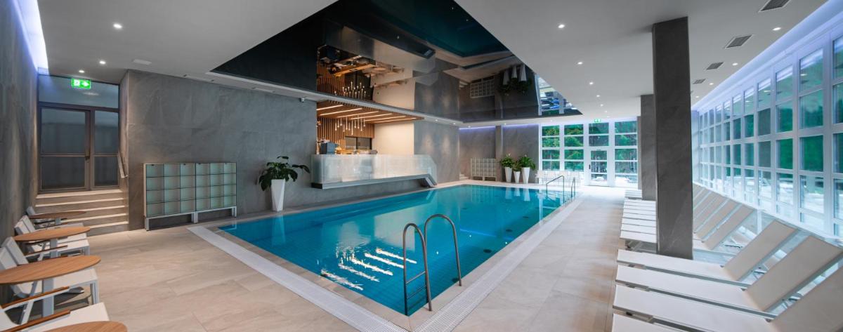 Wellness Hotel Svornost - Housity