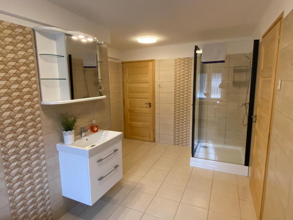 Patak-parti Vendégház - Housity