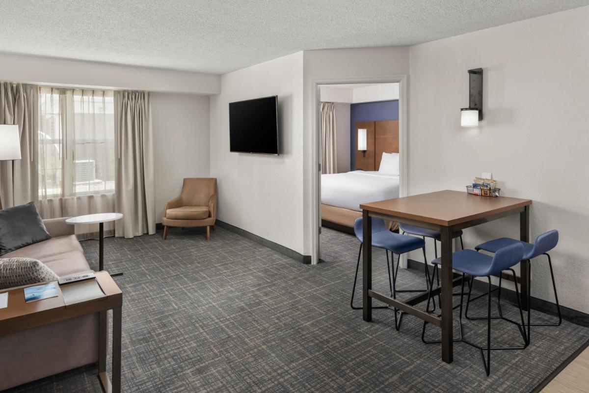 Residence Inn by Marriott Orlando East/UCF Area - Housity