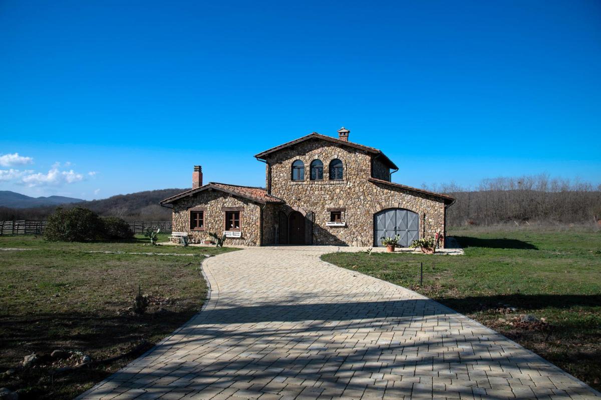 Il casale del Mignone - Housity