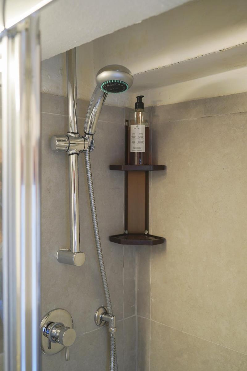 Suitetrails - Super central 1 bedroom apartment