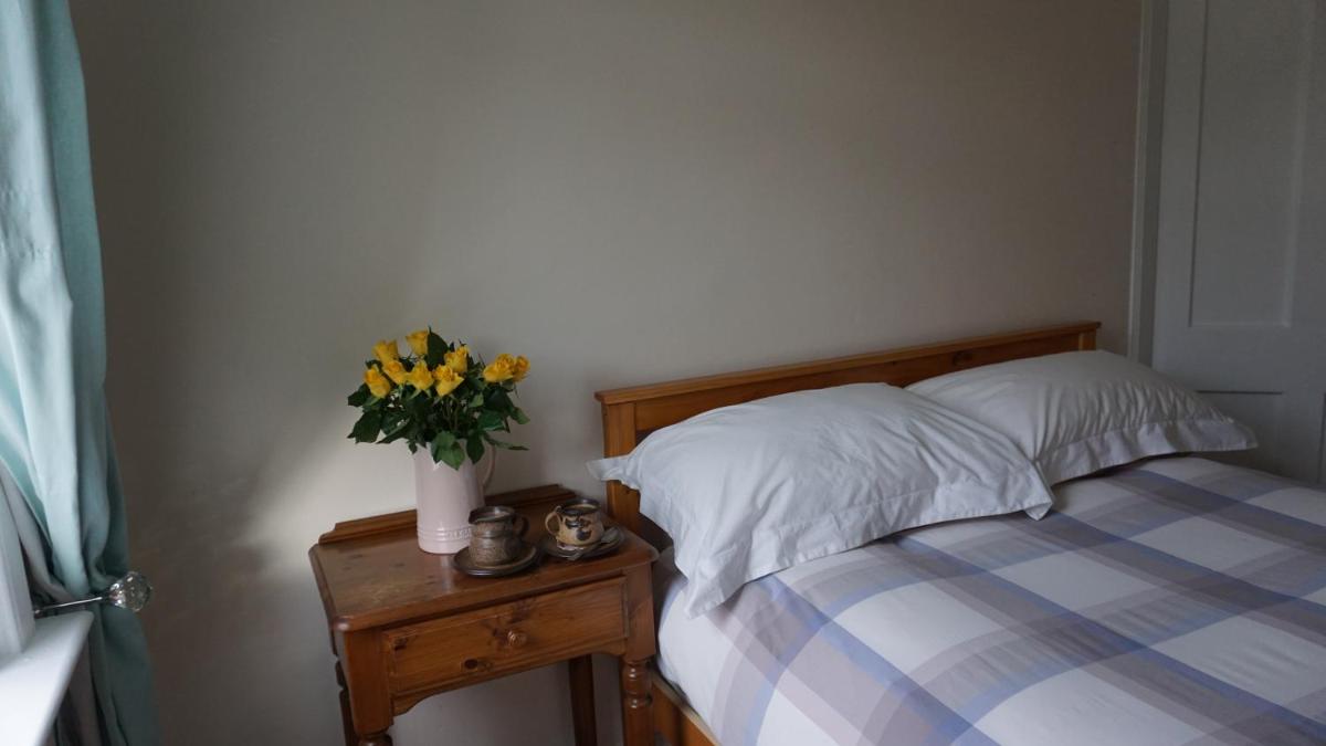 Dryden Gardens - Housity