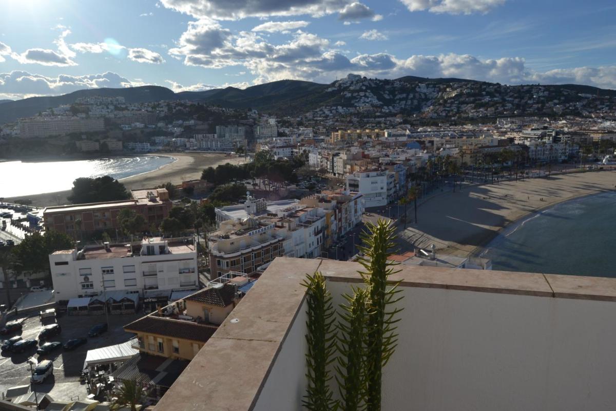 Hostal La Garita - Housity