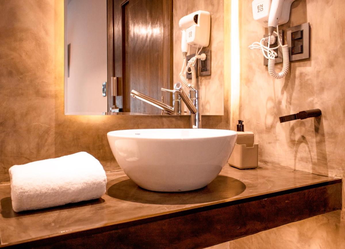 Madero Hotel & Suites - Hizvo