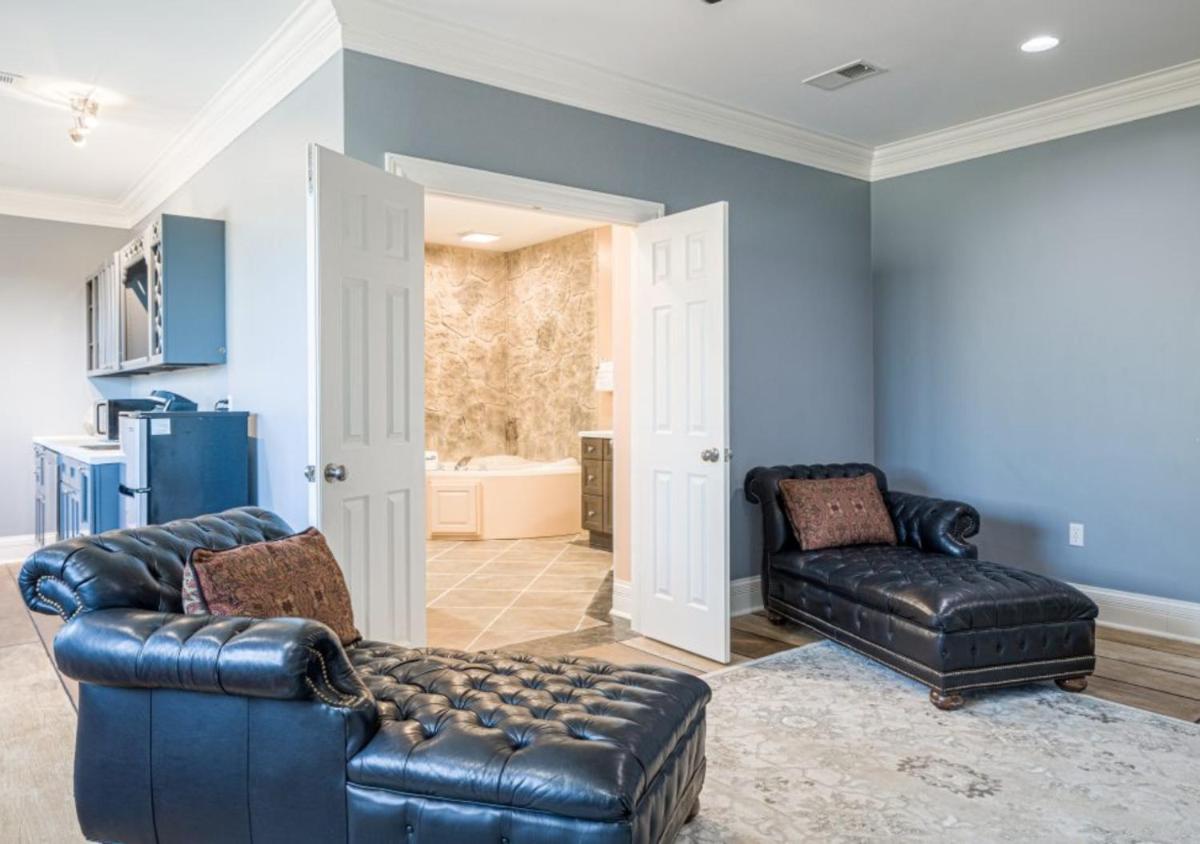 Whitestone Inn - Housity