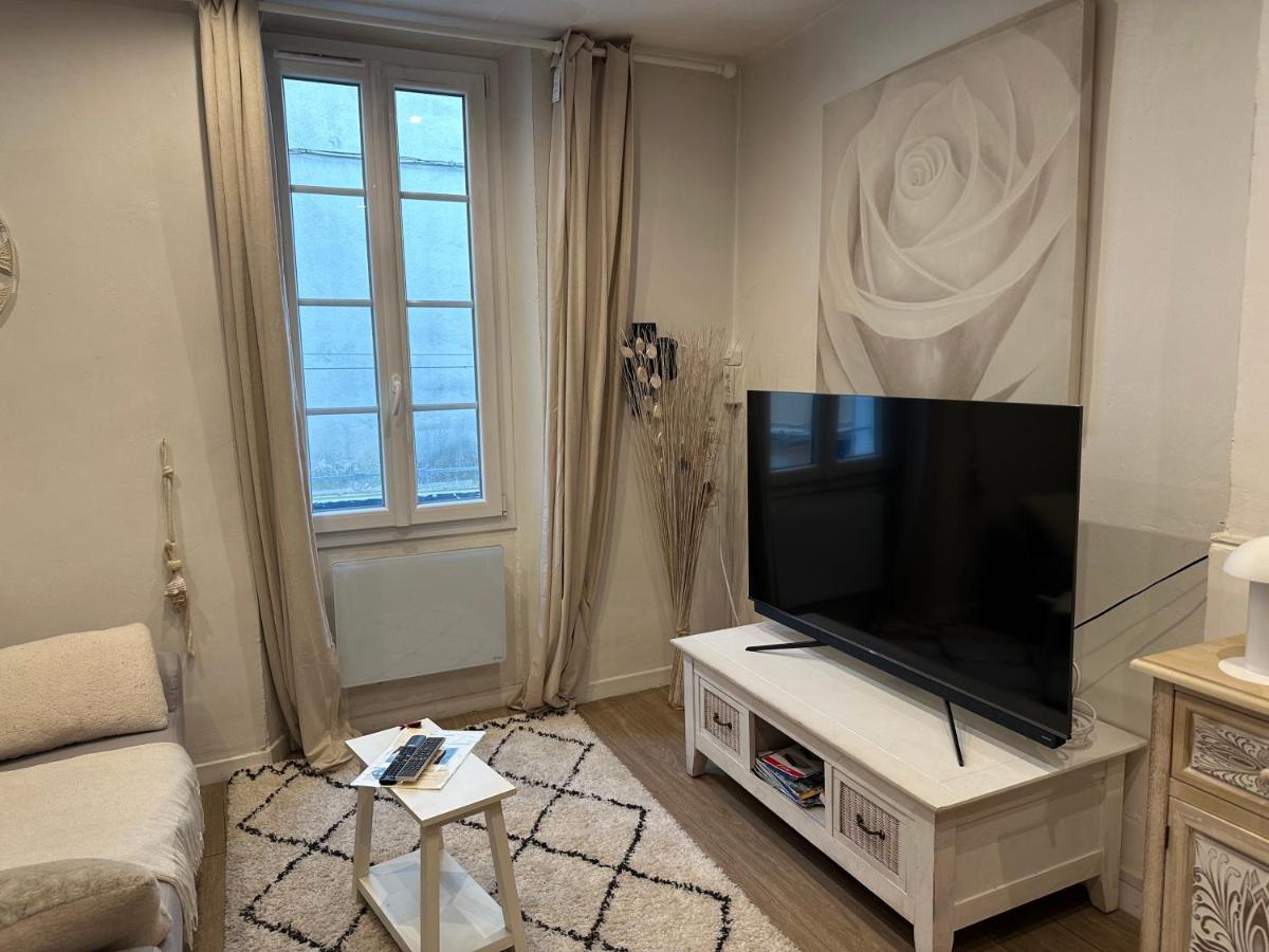 Studio tt équipé parking cœur ville - Housity