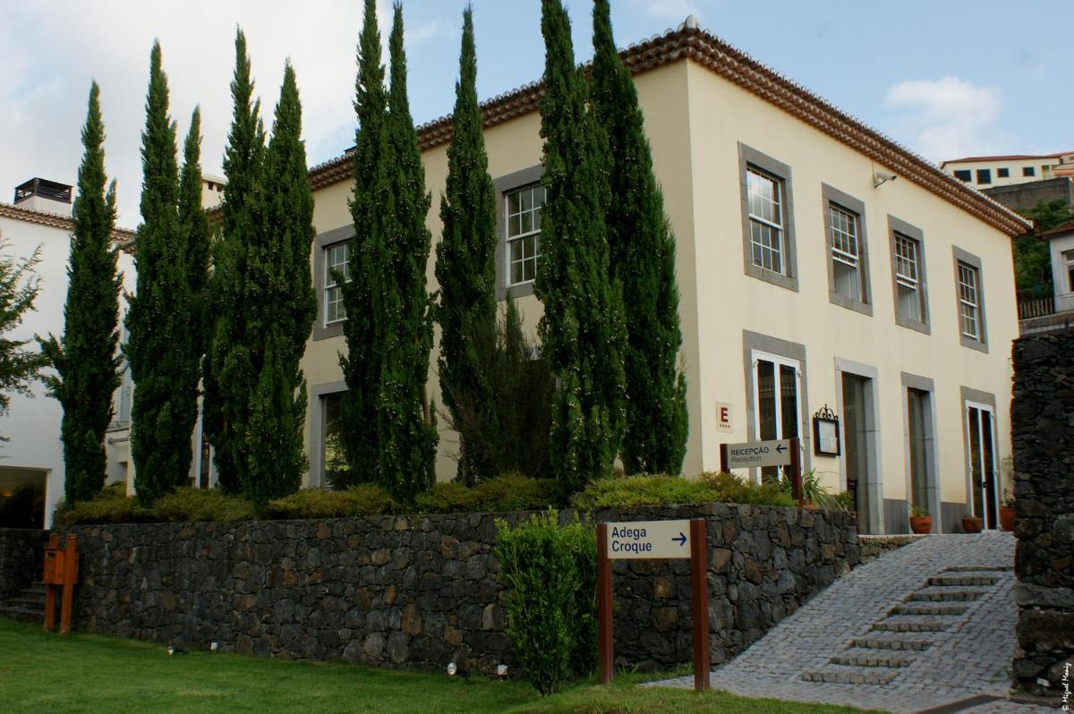 O edifício onde o hotel está situado