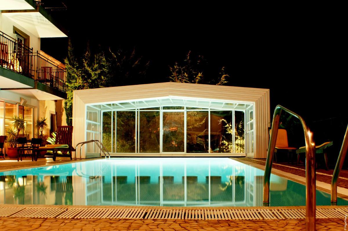 A piscina em ou perto de Estalagem do Vale
