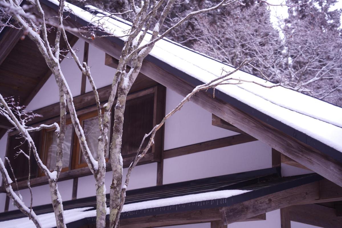 Villa Iizuna Plateau -飯綱高原の山荘- - Housity