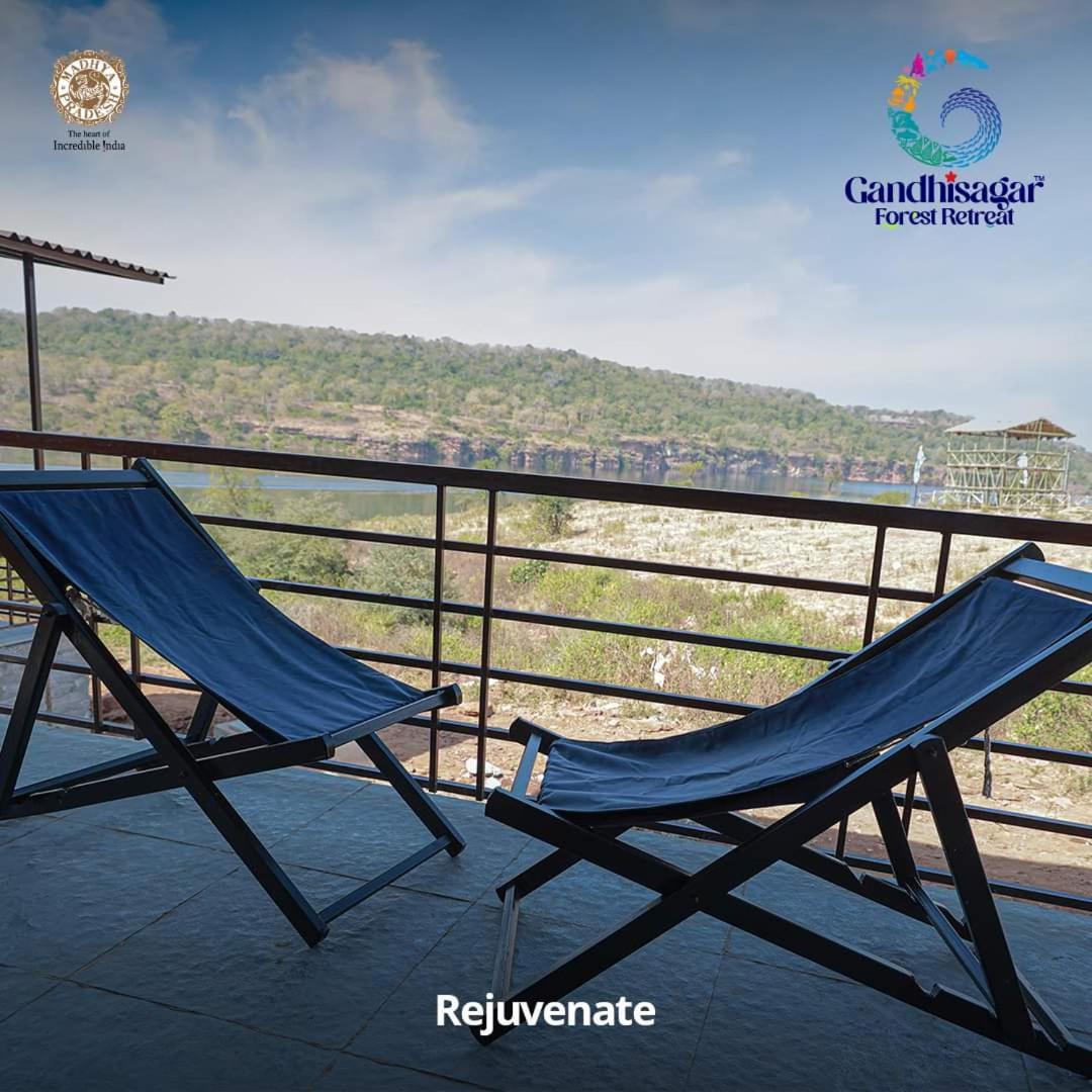 Suitetrails - Gandhisagar Forest Retreat