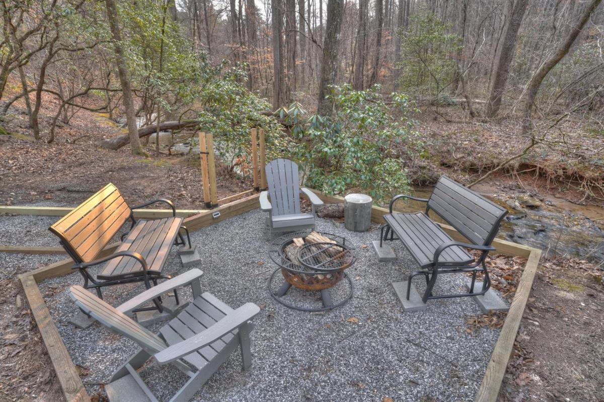 Luxury Cabin Sleeps 8 with creekside fire pit near Helen GA - Housity