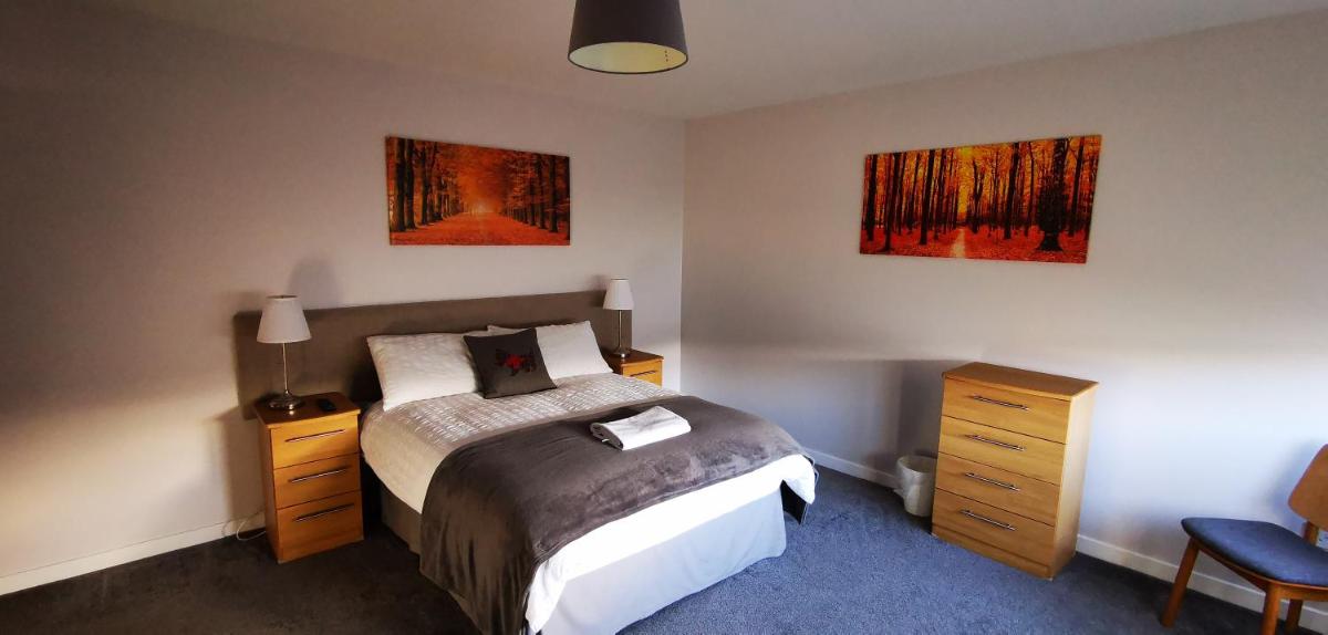 Newtown Apartments - Housity