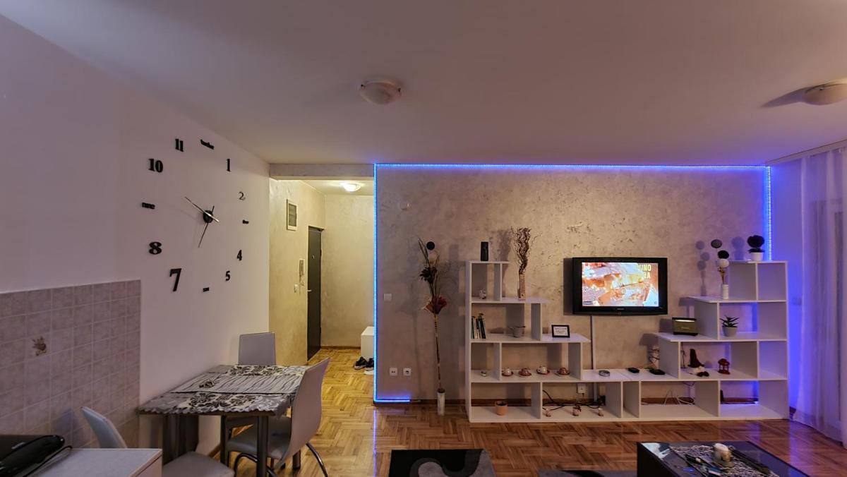 Apartman Nikola - Housity
