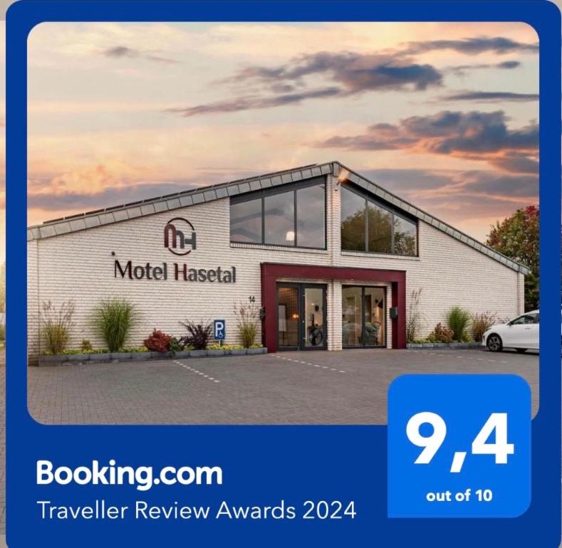 Ein Zertifikat, Auszeichnung, Logo oder anderes Dokument, das in der Unterkunft Motel Hasetal ausgestellt ist