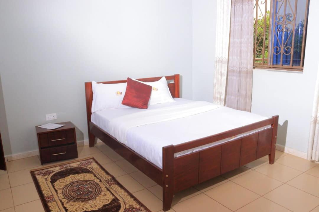 ROMITA HOTEL - Housity