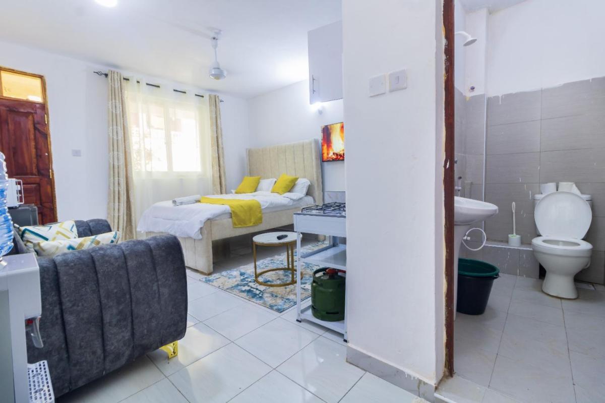 Comfy Studio Bamburi - Housity