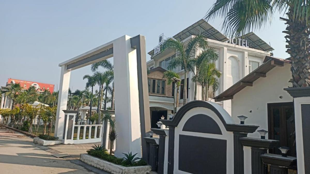 Kosi Inn Hotel & Resort - Housity