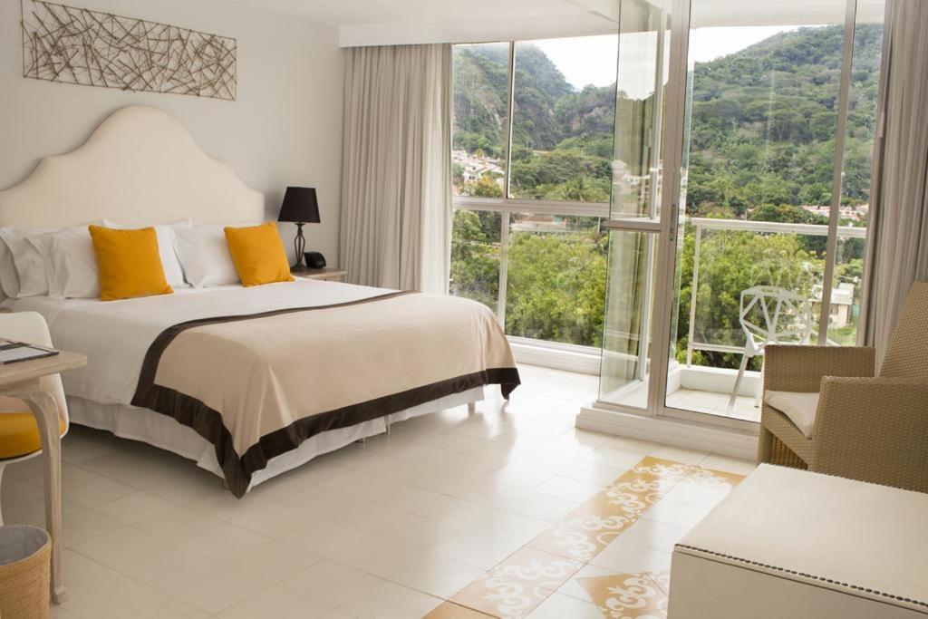 Hotel Mediterraneo Boutique - Housity
