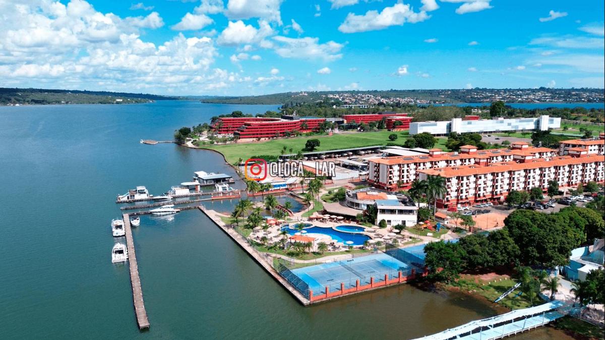 Belíssimo Flat no Lake Side - Beira Lago - Housity