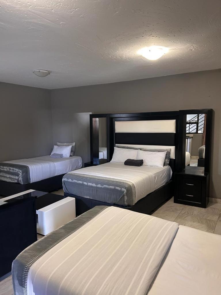 Suitetrails - Platinum Guesthouse Kempton park