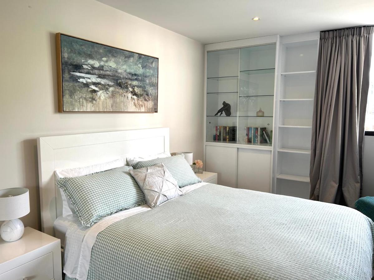 Suitetrails - Hobart Inner City Apartment
