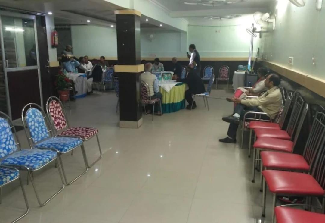 Singhal Hotel Restaurant Ballia - Housity