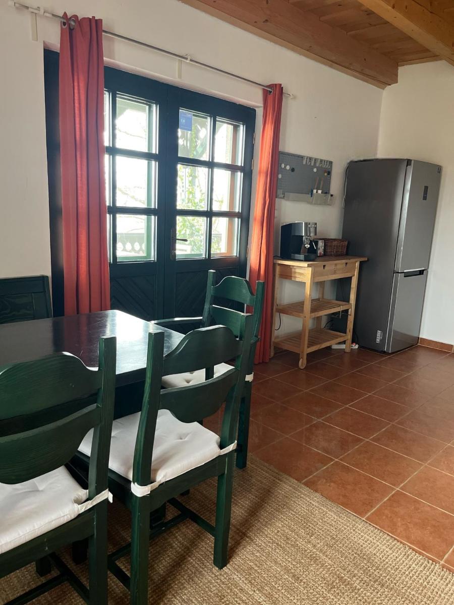 Somlo Wineshop Guesthouse - Housity